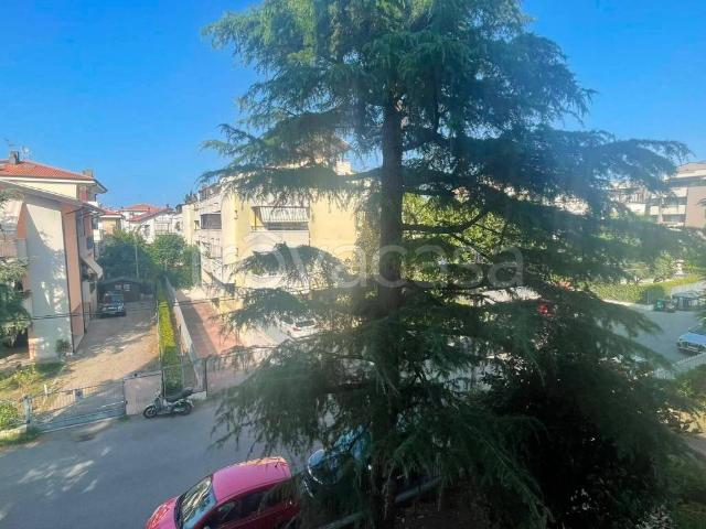 Appartamento in affitto a Rimini via del Crocifisso, arredato, posto auto, box TrovaCasa