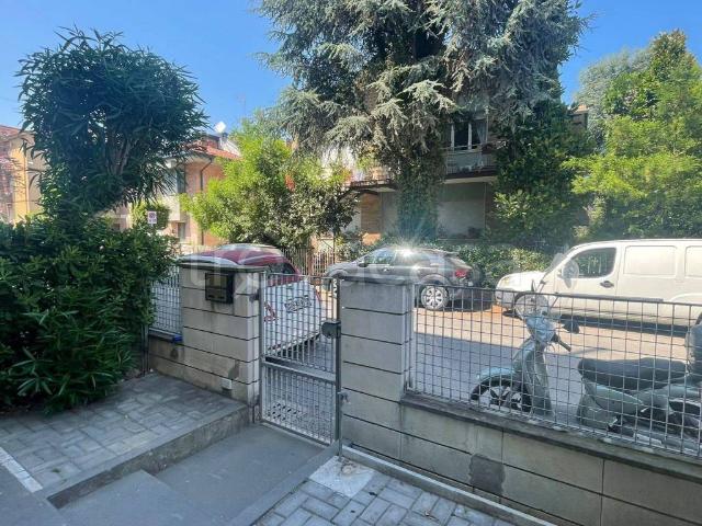 Appartamento in affitto a Rimini viale Lodovico Cenci, non arredato/vuoto, giardino privato, ingresso indipendente TrovaCasa