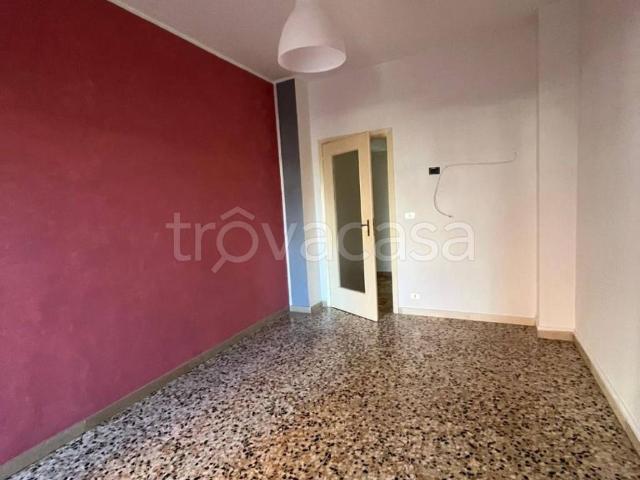 Appartamento in affitto a Rivoli via Caluso, 40, parzialmente arredato, balcone, cucina abitabile TrovaCasa