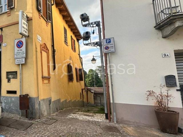 Appartamento in affitto a Rivoli via Rocciamelone, 3, arredato, riscaldamento autonomo, centrale TrovaCasa