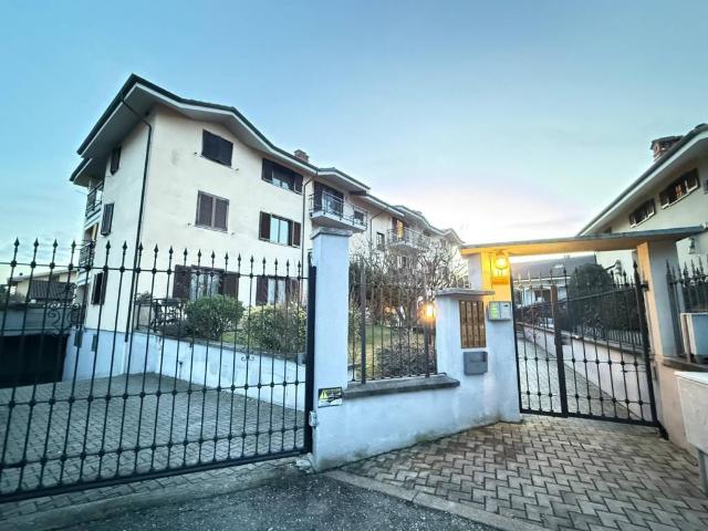Appartamento in affitto a Rivarolo Canavese TO