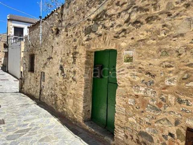 Appartamento in affitto a Rocca Imperiale via Libertà, centrale, luminoso, balcone TrovaCasa