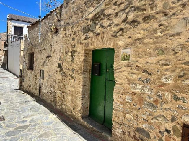 Appartamento in affitto a Rocca Imperiale via Libertà, centrale, luminoso, balcone TrovaCasa