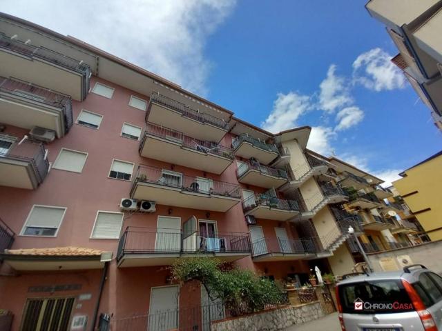 Appartamento in affitto a Roccalumera ME