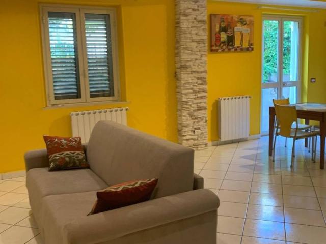 Appartamento in affitto a Roccella Ionica RC