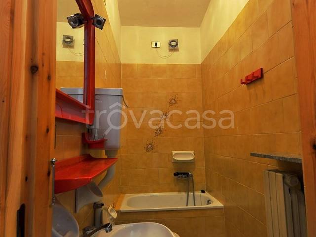 Appartamento in affitto a Roburent via Provinciale, 11, arredato, vista panoramica, balcone TrovaCasa