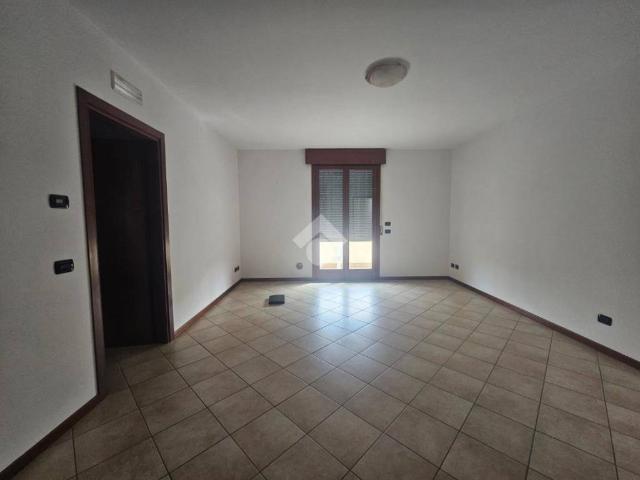 Appartamento in affitto a Rodigo MN