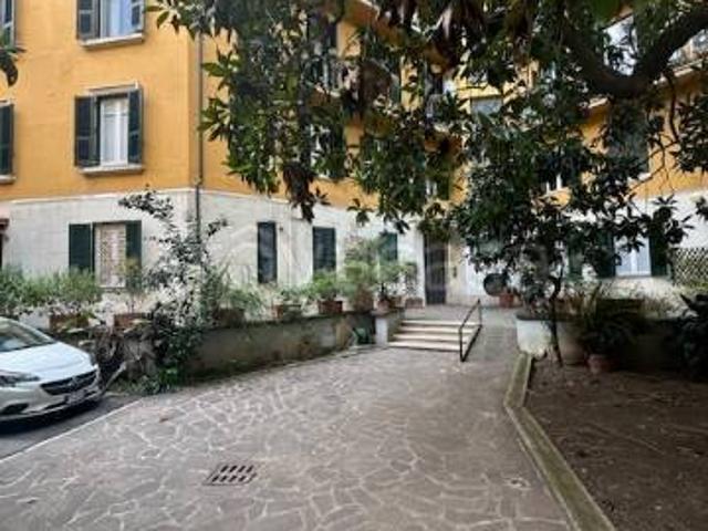 Appartamento in affitto a Roma corso Trieste, non arredato/vuoto, balcone, cucina abitabile TrovaCasa