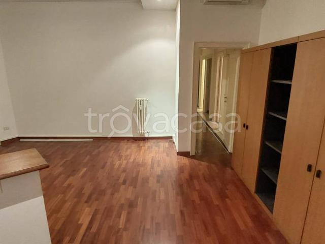 Appartamento in affitto a Roma, non arredato/vuoto, terrazzo, aria condizionata TrovaCasa
