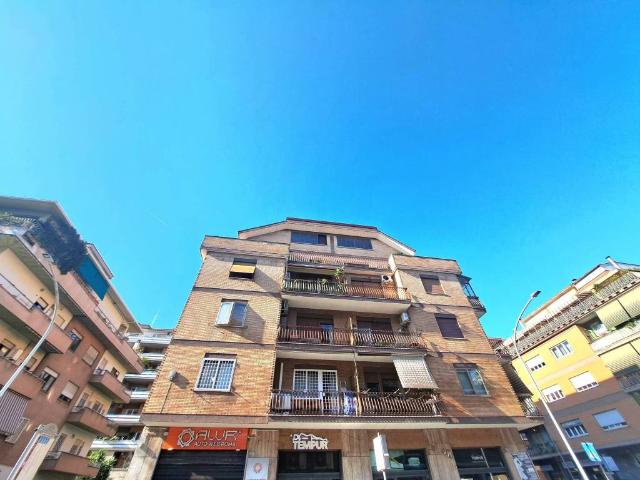 Appartamento in affitto a Roma RM