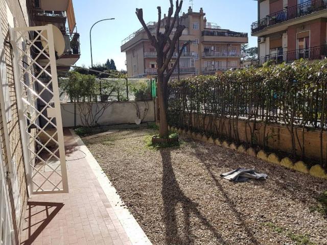 Appartamento in affitto a Roma RM