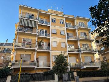 Appartamento in affitto a Roma RM