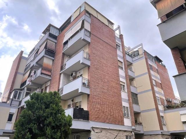 Appartamento in affitto a Roma RM