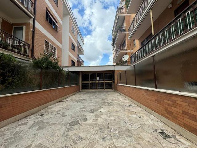 Appartamento in affitto a Roma RM