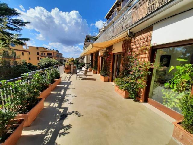 Appartamento in affitto a Roma RM