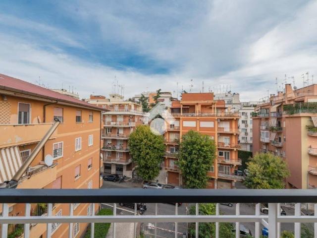 Appartamento in affitto a Roma RM