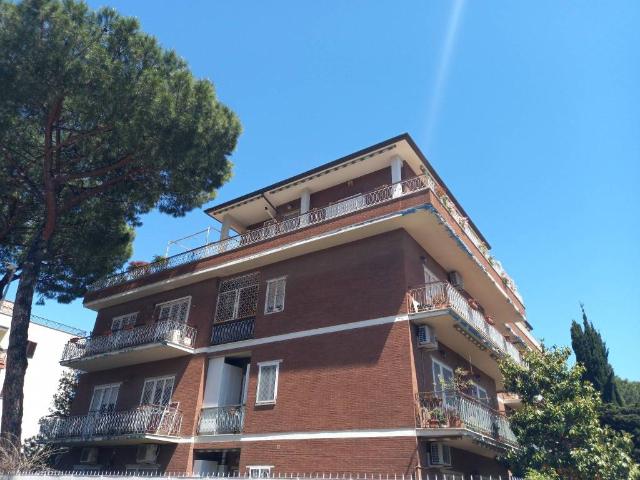 Appartamento in affitto a Roma RM