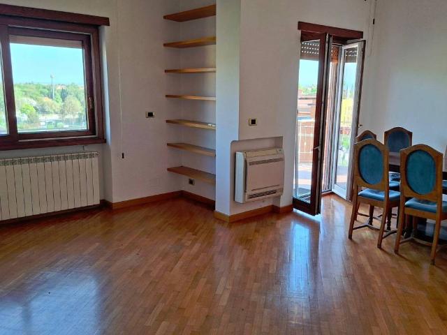 Appartamento in affitto a Roma RM