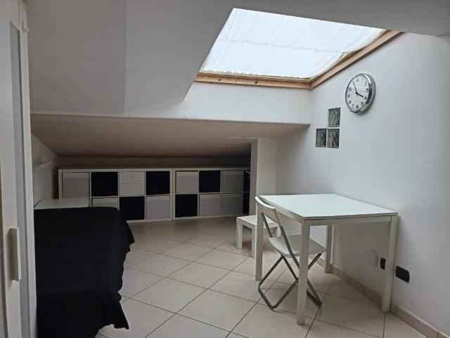 Appartamento in affitto a Roma RM