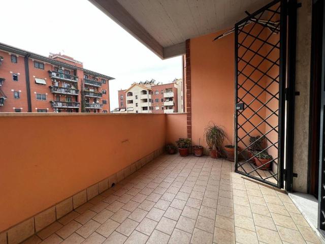 Appartamento in affitto a Roma RM