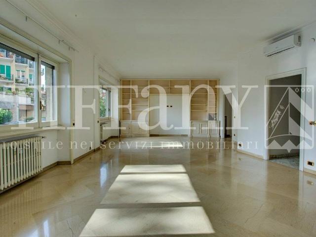 Appartamento in affitto a Roma RM
