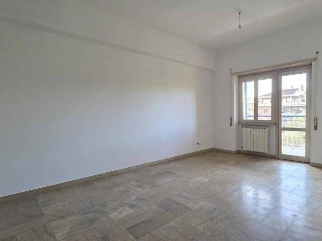 Appartamento in affitto a Roma RM