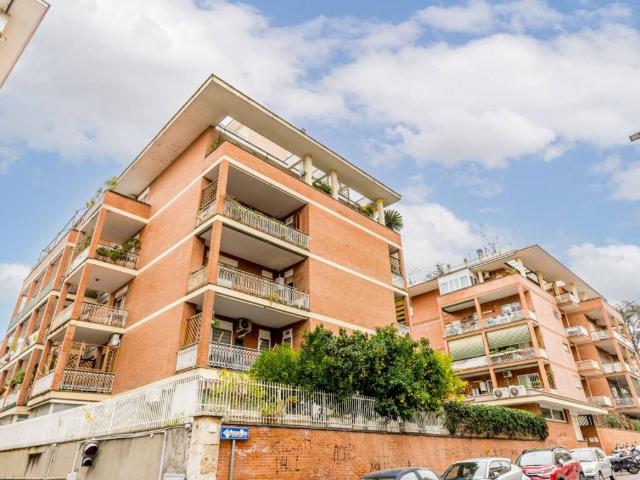 Appartamento in affitto a Roma RM