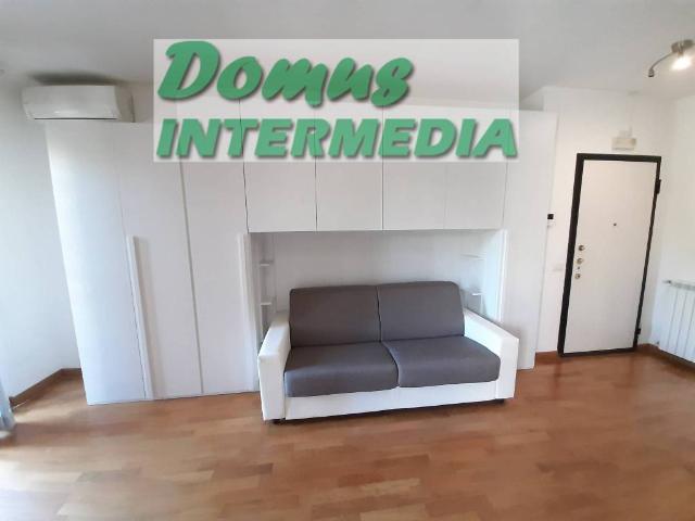 Appartamento in affitto a Roma RM