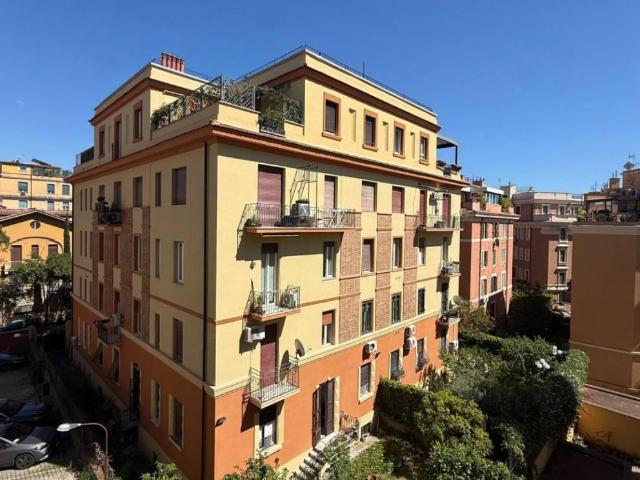 Appartamento in affitto a Roma RM