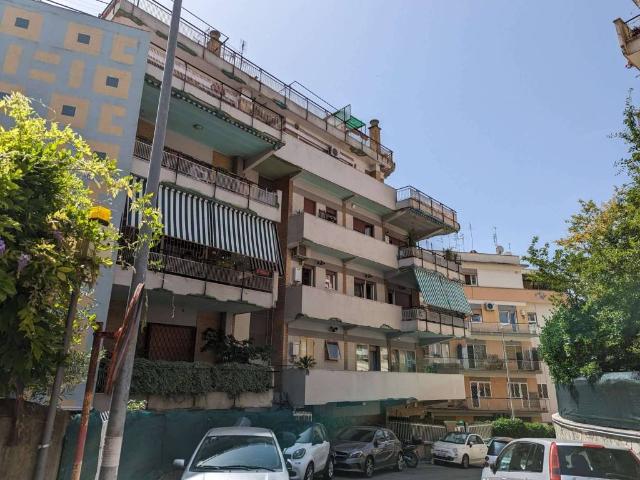 Appartamento in affitto a Roma RM