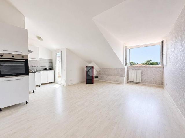 Appartamento in affitto a Roma RM