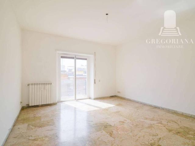 Appartamento in affitto a Roma RM