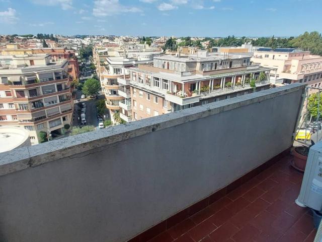 Appartamento in affitto a Roma RM