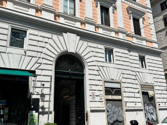 Appartamento in affitto a Roma RM