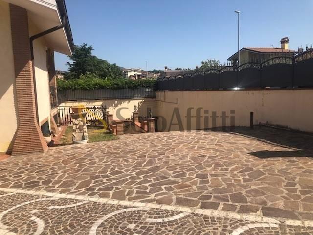 Appartamento in affitto a Roma RM