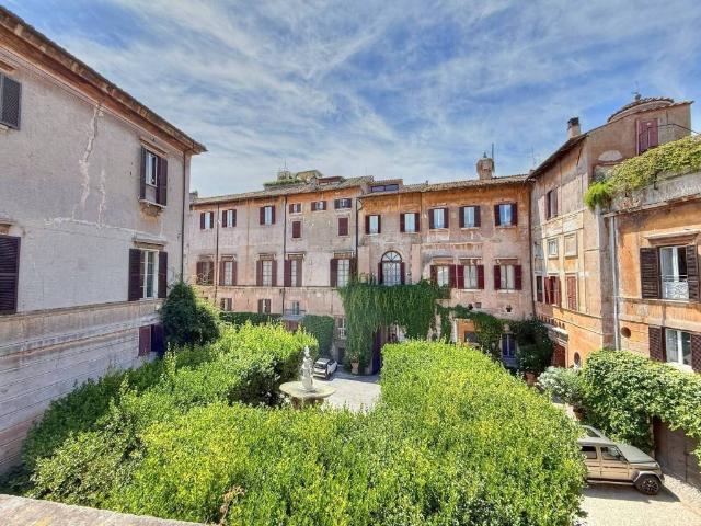 Appartamento in affitto a Roma RM