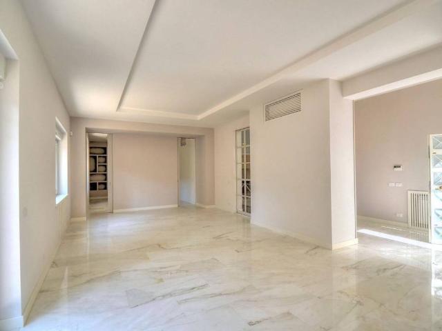 Appartamento in affitto a Roma RM
