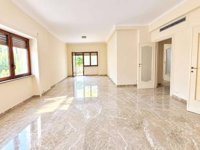 Appartamento in affitto a Roma RM