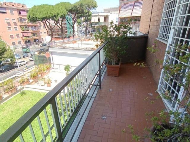 Appartamento in affitto a Roma RM
