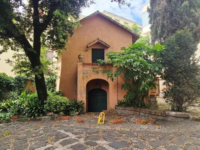 Appartamento in affitto a Roma RM