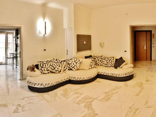Appartamento in affitto a Roma RM