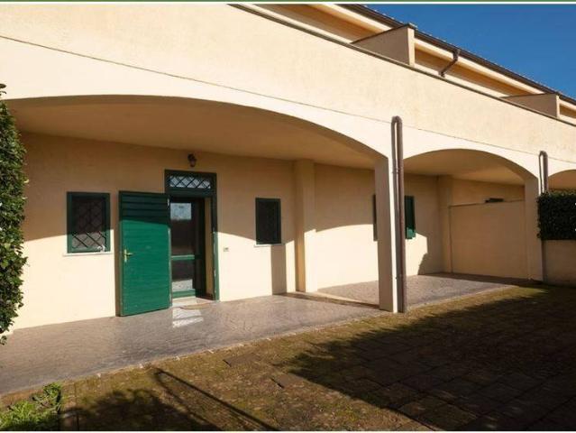Appartamento in affitto a Roma RM