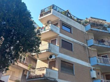 Appartamento in affitto a Roma RM
