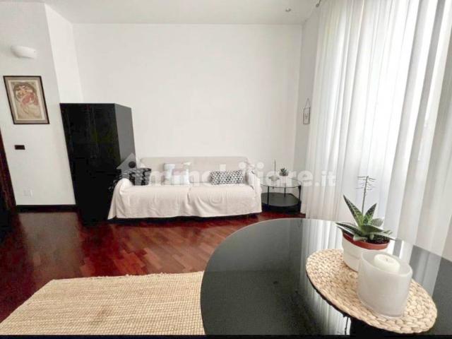 Appartamento in affitto a Roma RM