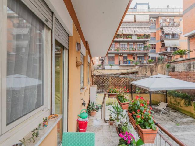 Appartamento in affitto a Roma RM