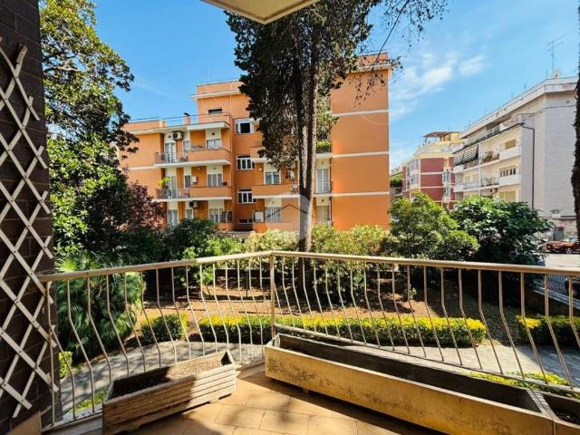 Appartamento in affitto a Roma RM