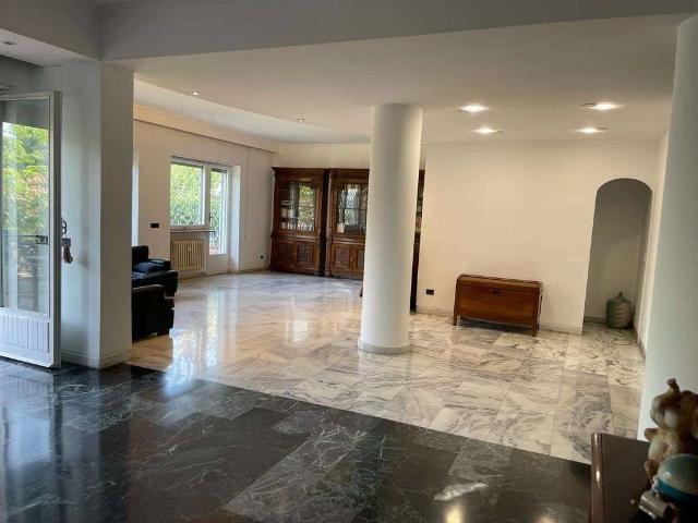 Appartamento in affitto a Roma RM