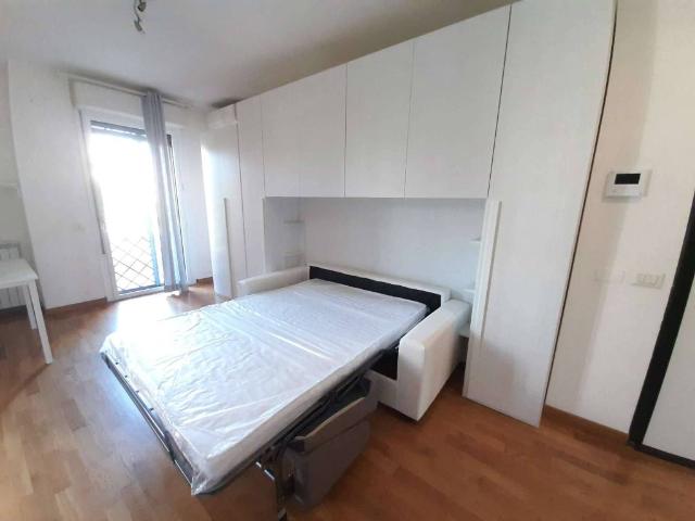 Appartamento in affitto a Roma RM