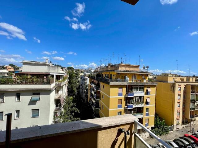 Appartamento in affitto a Roma RM