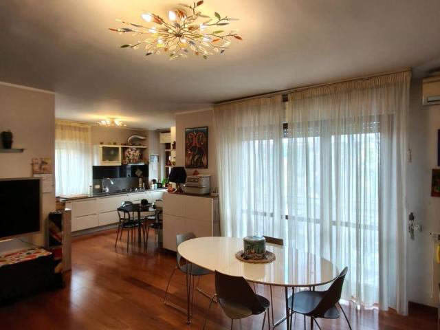 Appartamento in affitto a Roma RM